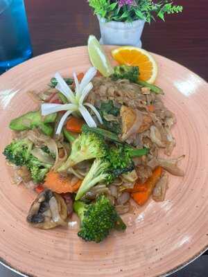 Aroy Urban Thai Queen