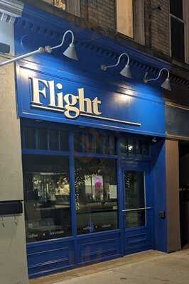 Flight Cafe & Lounge